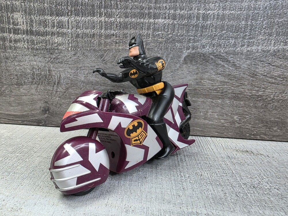1990s Batman Action Figure on a Motorcycle Kenner Limited Edition Variant b18